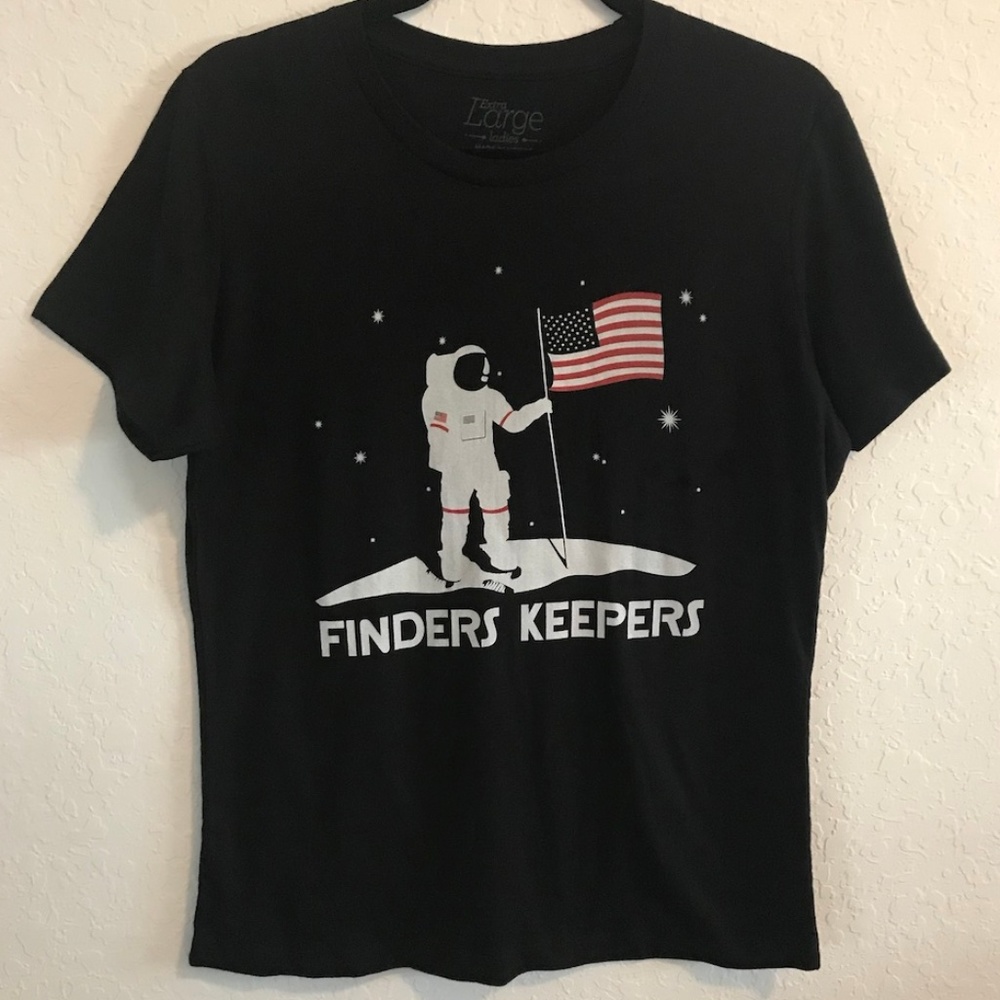 Busted Tees Funny T-shirt Size Extra Large